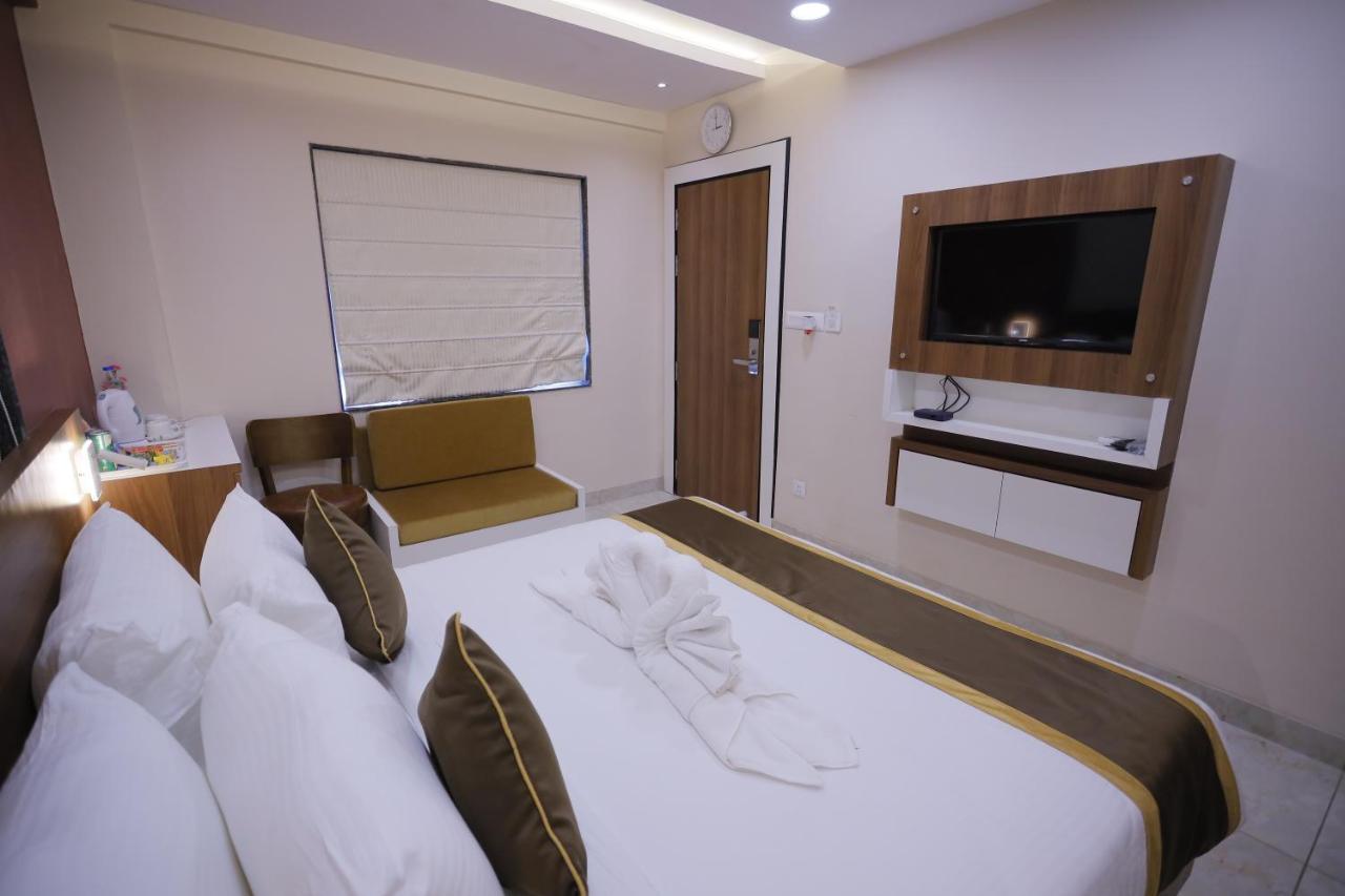 The Avenue Hotel Ballygunge Kolkata Ngoại thất bức ảnh