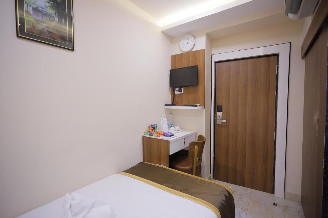 The Avenue Hotel Ballygunge Kolkata Ngoại thất bức ảnh