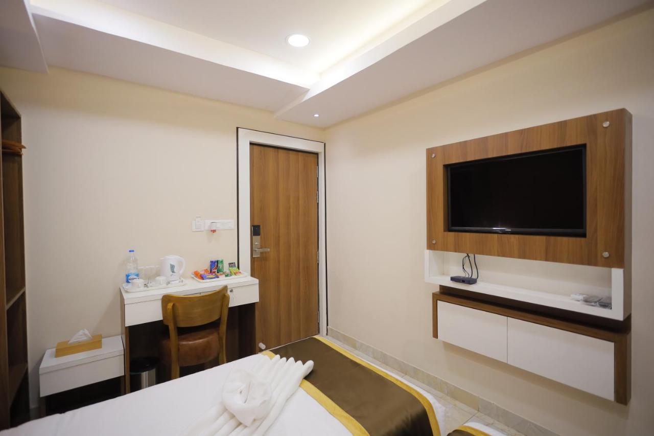 The Avenue Hotel Ballygunge Kolkata Ngoại thất bức ảnh